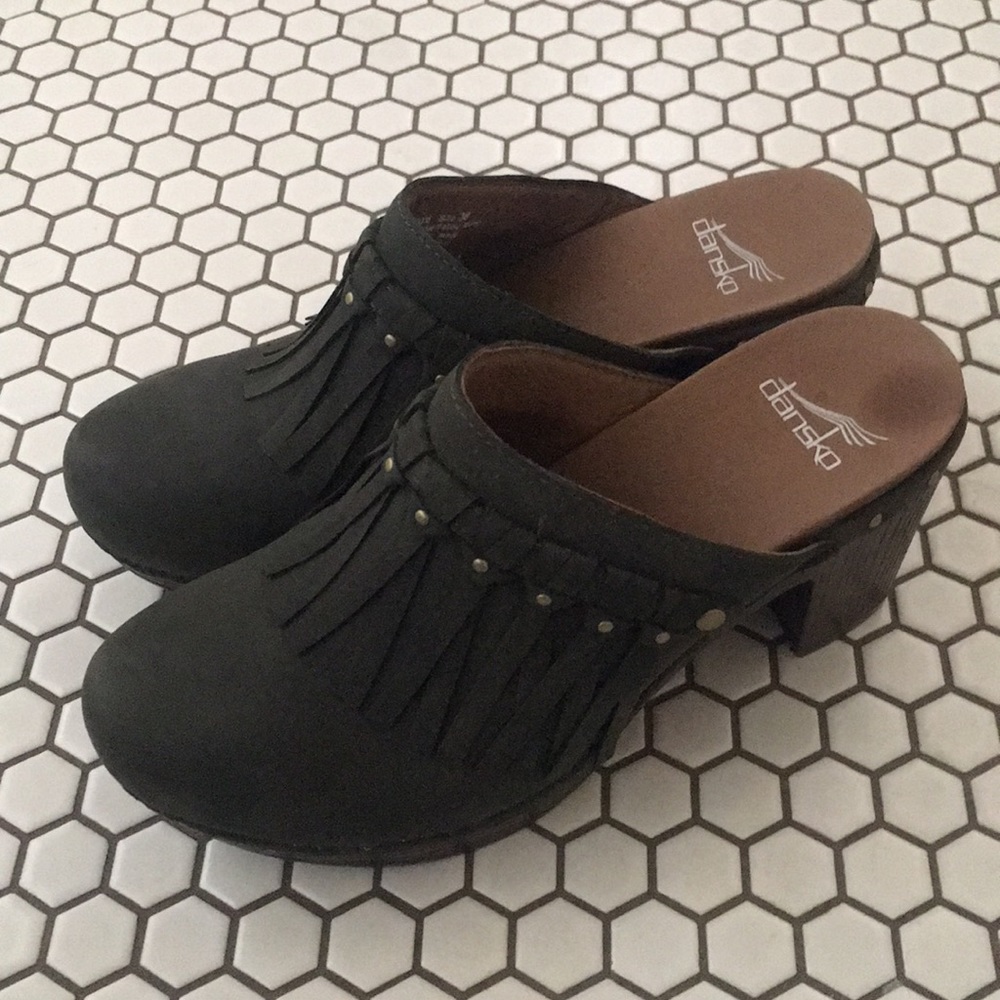 Dansko Deni, Fringed Mule/Clog, Olive Nubuck, 38